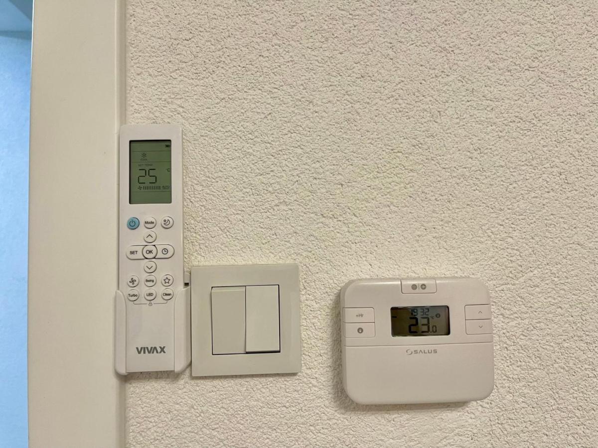 Anet Apartman Visoko Buitenkant foto