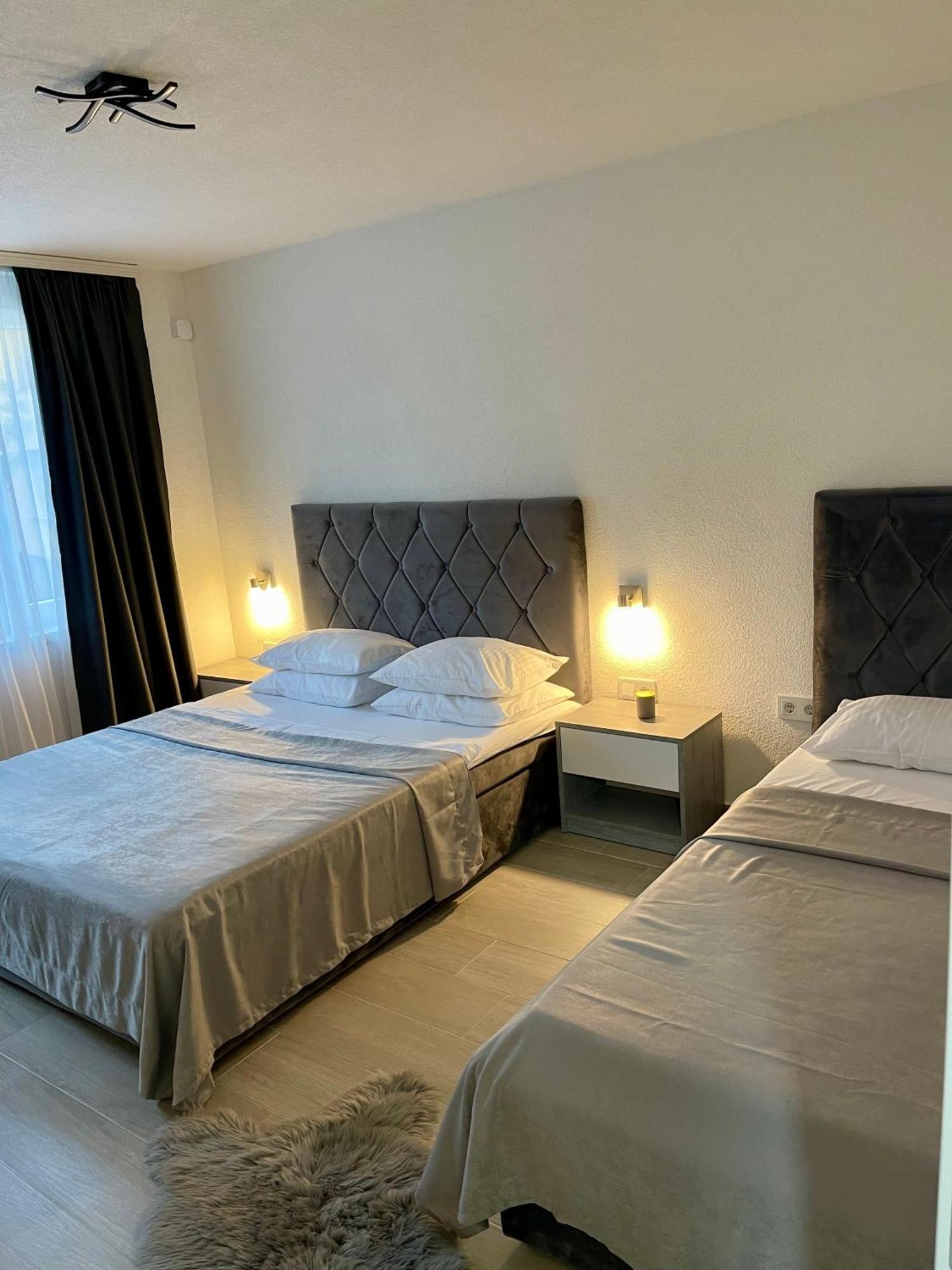 Anet Apartman Visoko Buitenkant foto